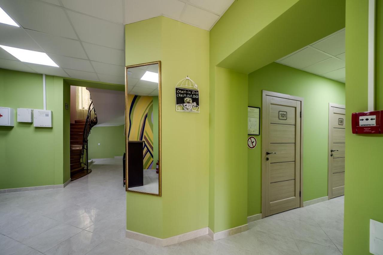 Ostriv Hostel Lviv Exterior photo